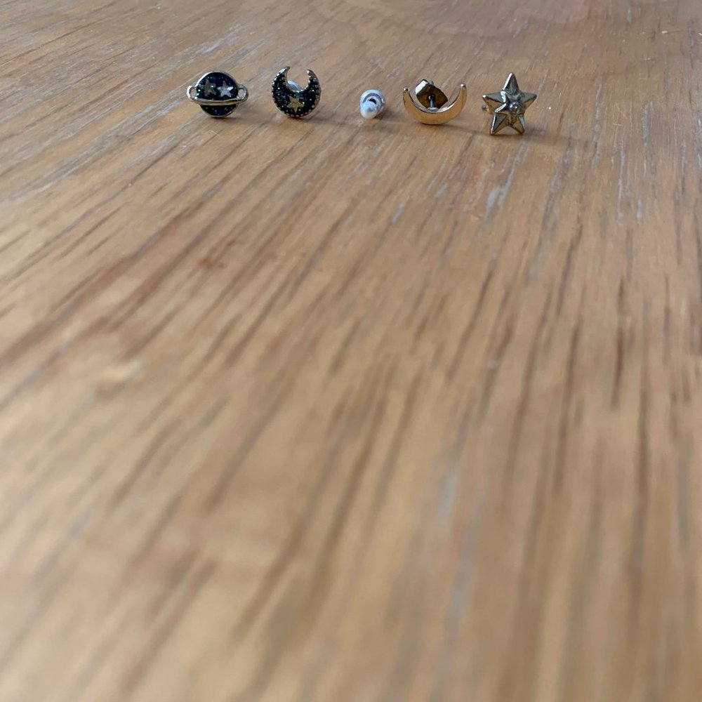 Blue Saturn Star Moon Space Celestial Pearl Earrings Set